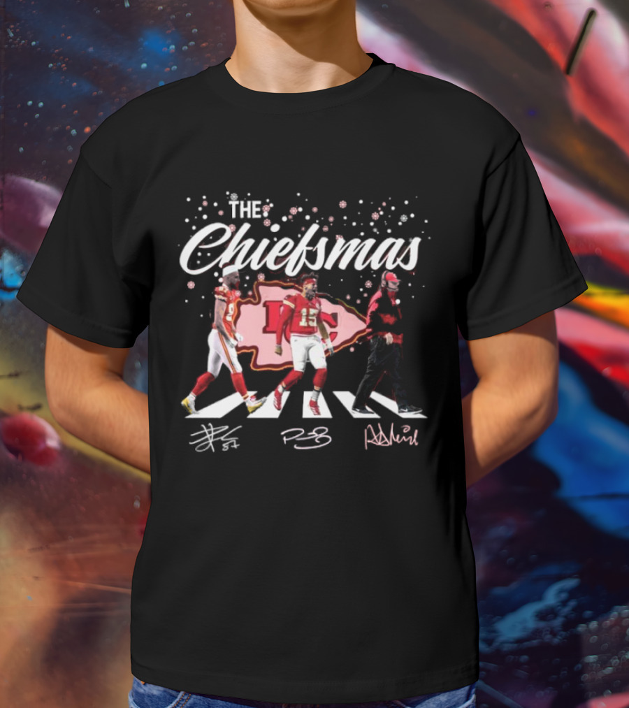 The Chiefsmas KC Jingle Bells Kelce Yells Patrick Made A Play Kansas T-Shirt