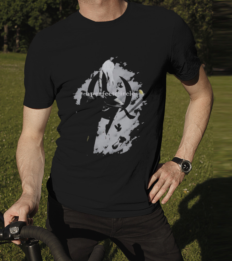 A Perfect Circle Grunge Style Angel Figure With Crescent T-Shirt