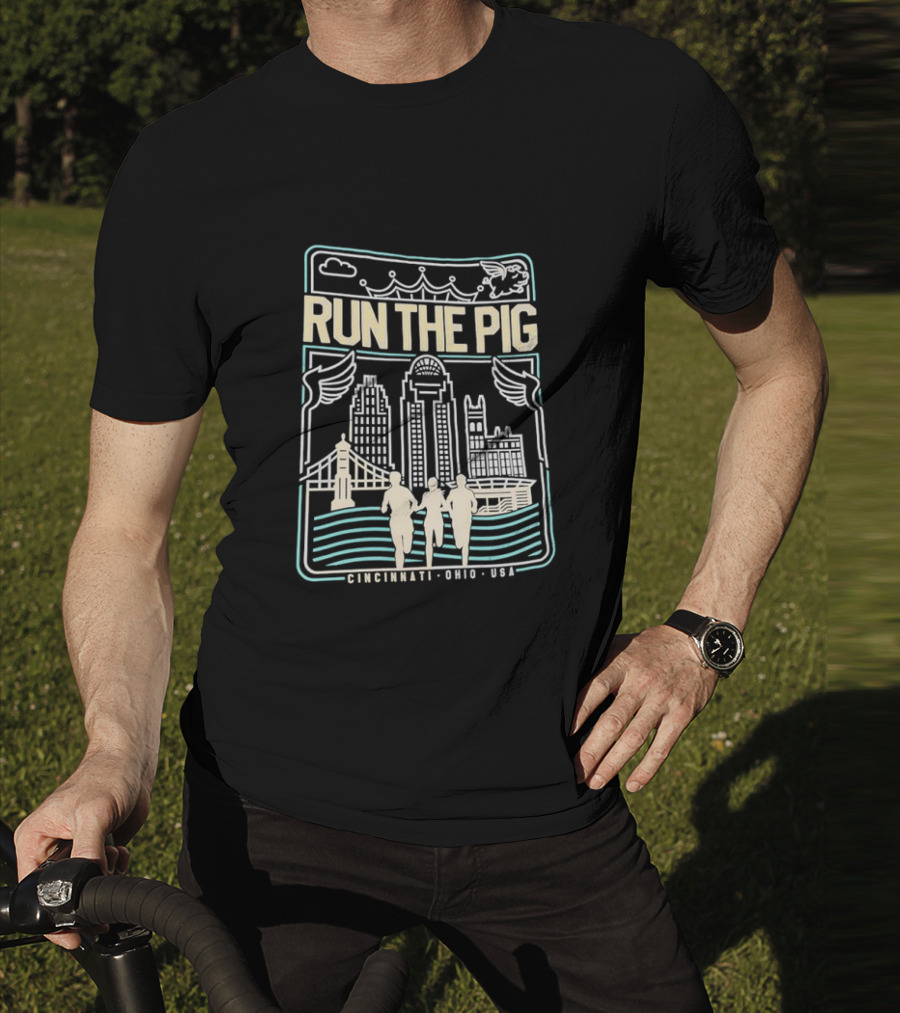 RUN THE PIG Skyline And Runners Cincinnati Ohio USA T-Shirt