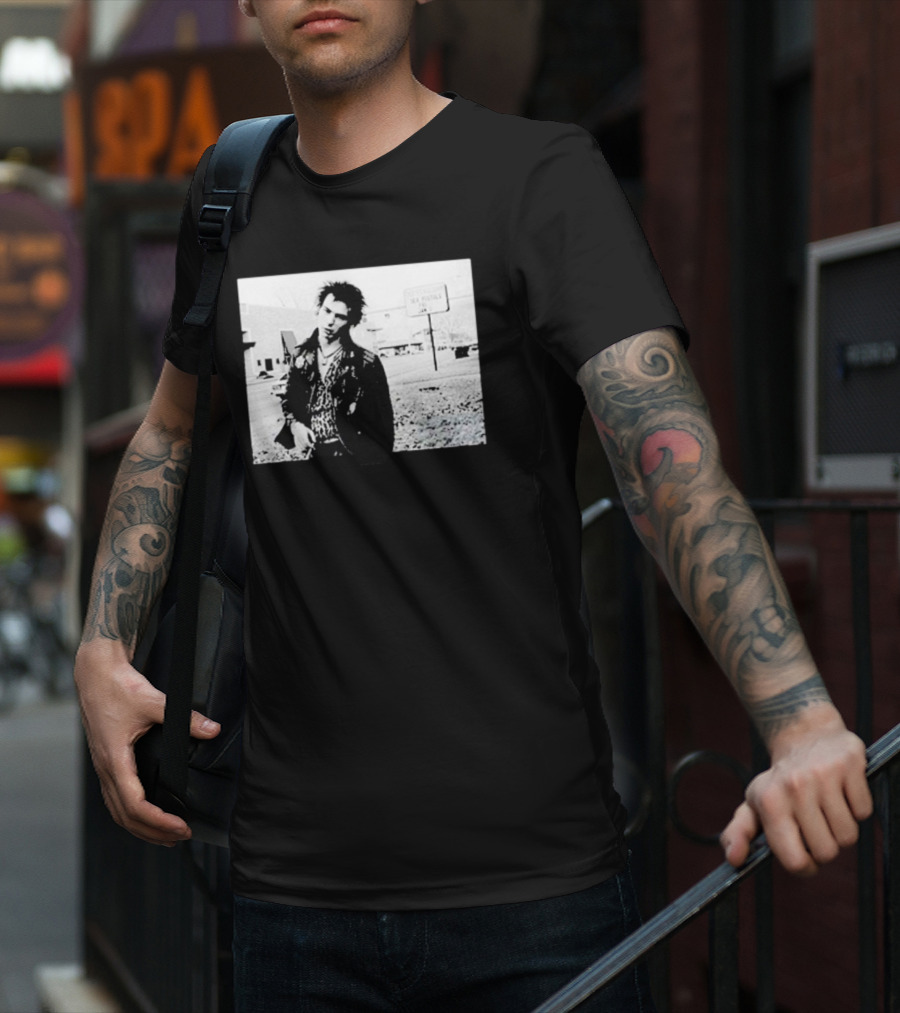 Sex Pistols Babylon Sid Vicious Street Scene Retro Punk Style T-Shirt