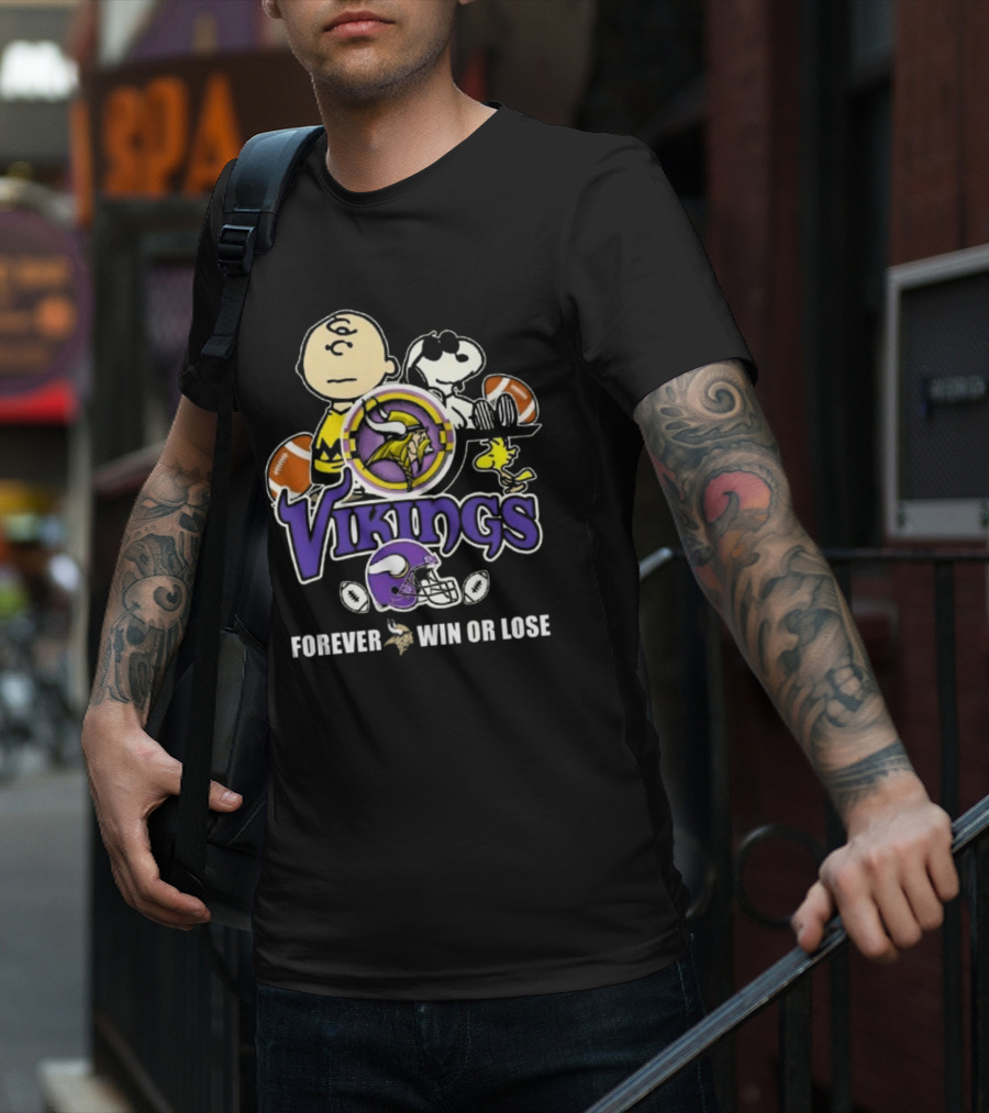 Charlie Brown Snoopy Vikings Football Forever Win Or Lose T-Shirt