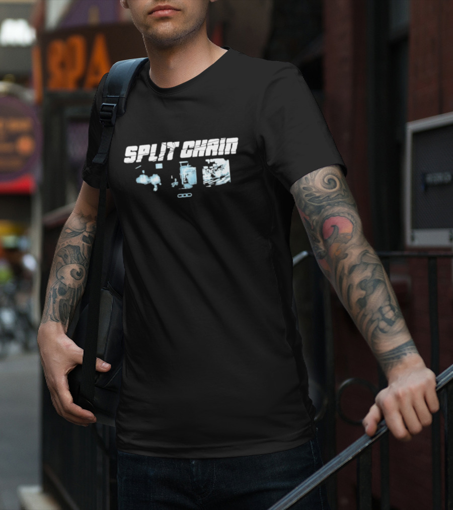 Split Chain Motionblur Exploring Futuristic Machinery And Abstract Dynamics T-Shirt