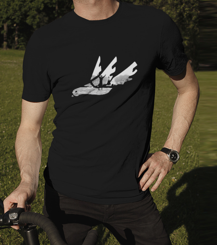 "Thursday TIHC Bird Hardcore Music Festival Iconic Style" T-Shirt
