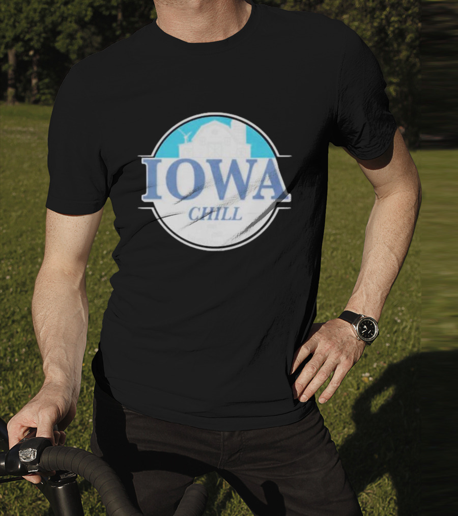 Iowa Chill Barn Windmill Circle T-Shirt