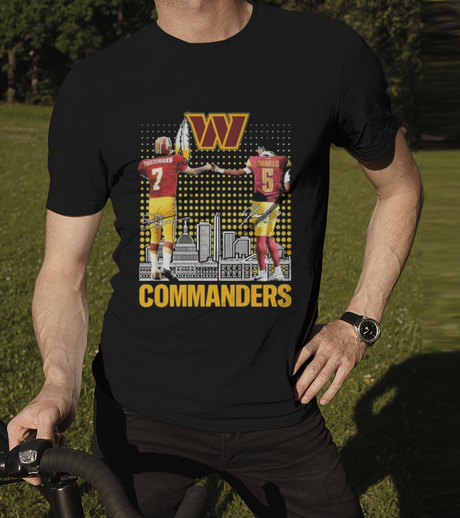 Commanders Theismann Daniels Football Signatures T-Shirt