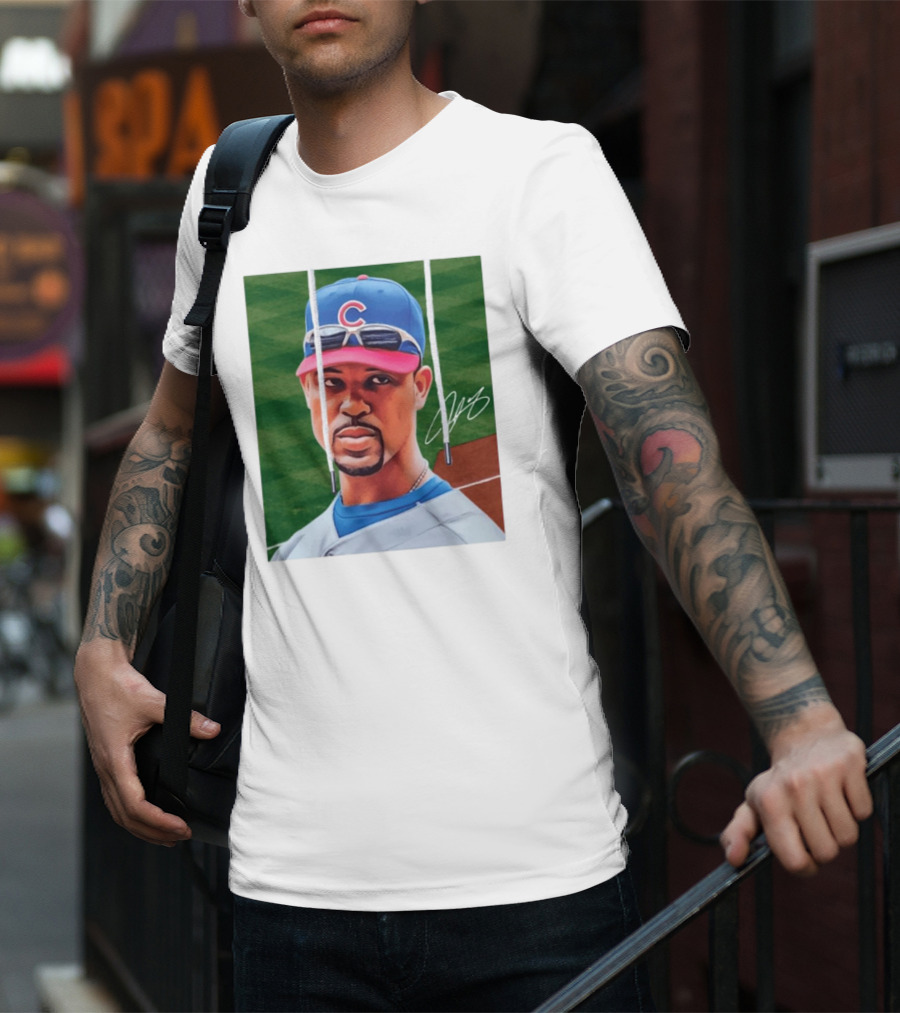 Chicago Cubs Derrek Lee Signature Portrait With Cap And Sunglasses T-Shirt