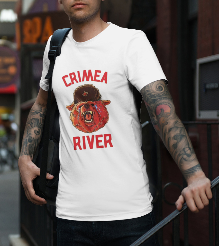 Crimea River Bear In Soviet Hat Crying Russia T-Shirt
