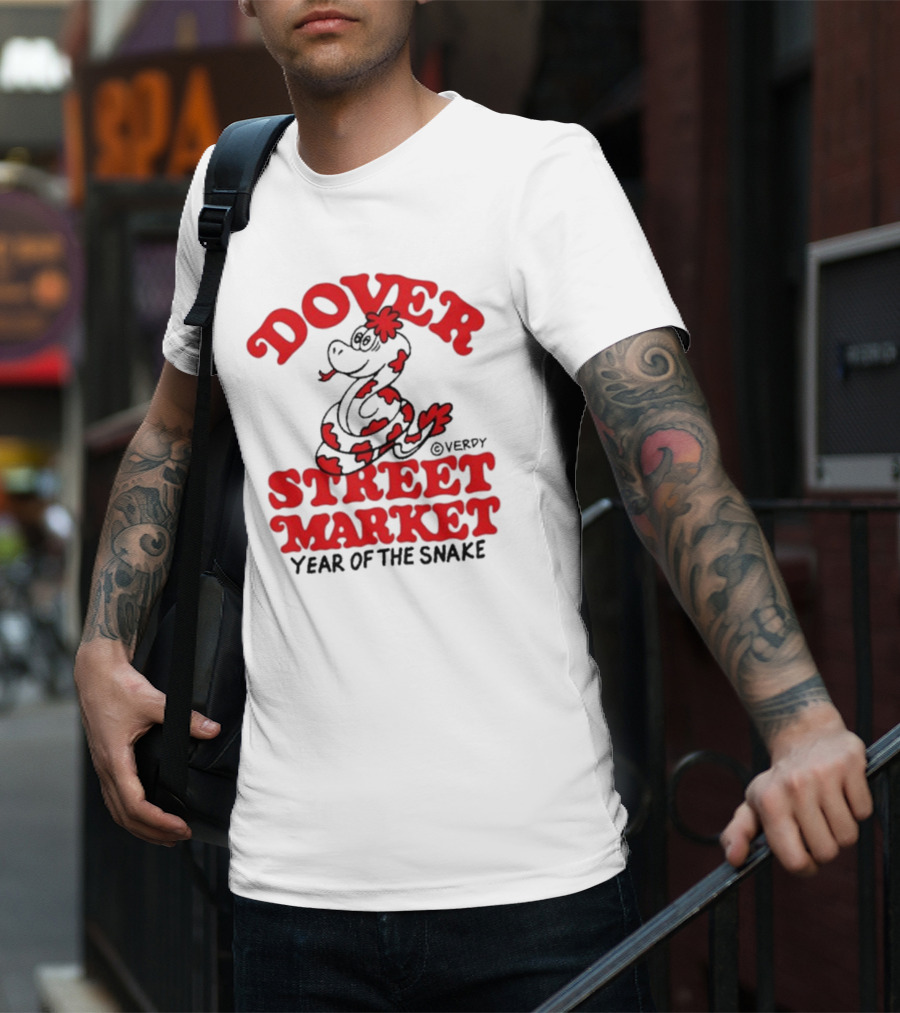 Dover Street Market X Year Of The Snake Red Text Desempacados Verdy Collaboration T-Shirt